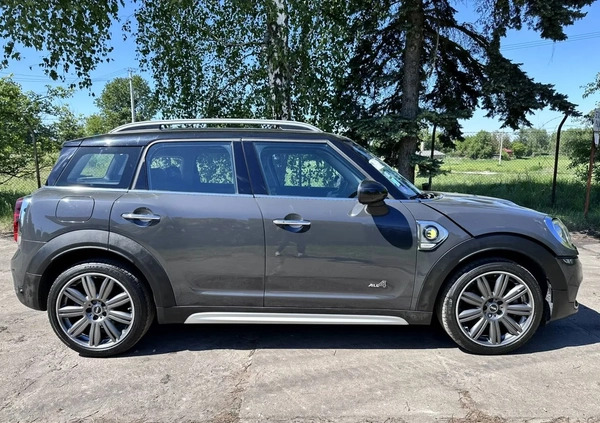 MINI Countryman cena 54900 przebieg: 43613, rok produkcji 2018 z Wągrowiec małe 742